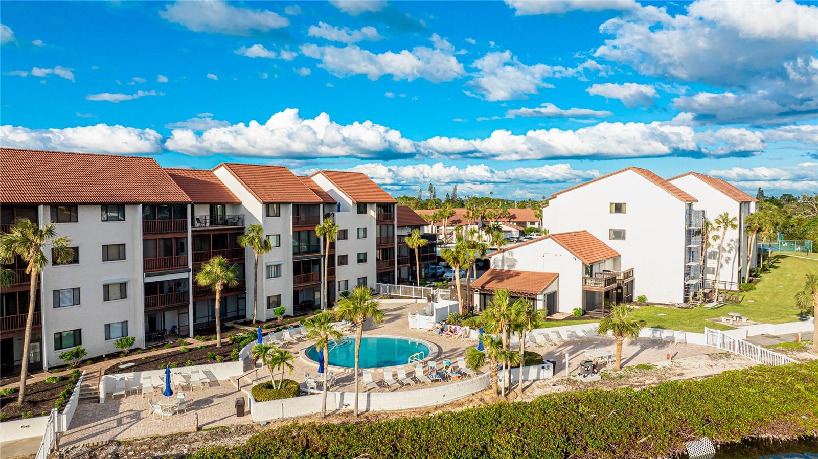 1608 STICKNEY POINT RD #1608-102, SARASOTA, FL, 34231