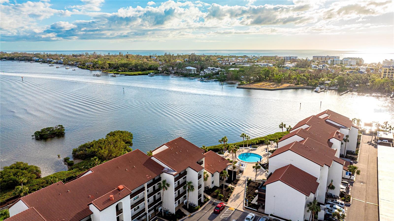 1608 STICKNEY POINT RD #1608-102, SARASOTA, FL, 34231
