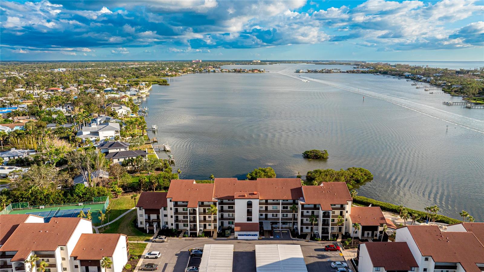 1608 STICKNEY POINT RD #1608-102, SARASOTA, FL, 34231