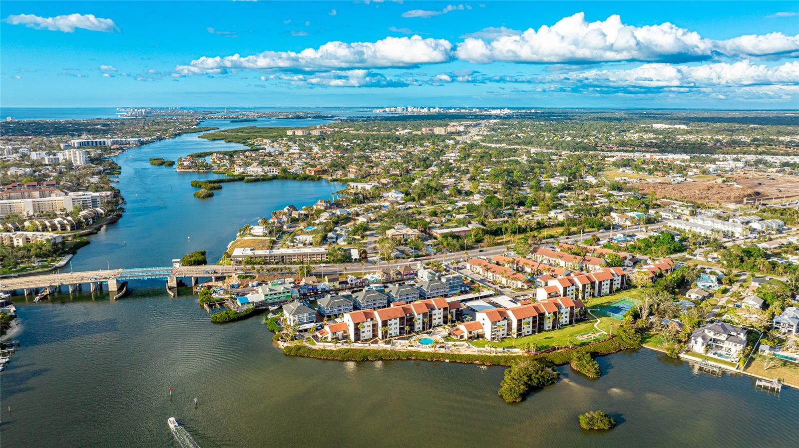 1608 STICKNEY POINT RD #1608-102, SARASOTA, FL, 34231