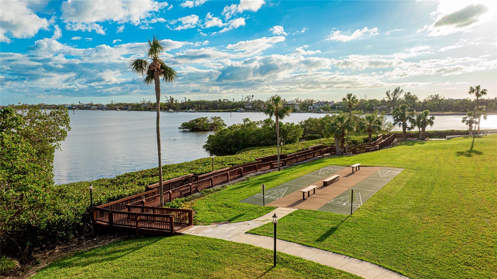 1608 STICKNEY POINT RD #1608-102, SARASOTA, FL, 34231