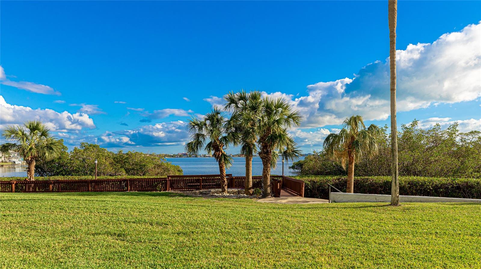 1608 STICKNEY POINT RD #1608-102, SARASOTA, FL, 34231