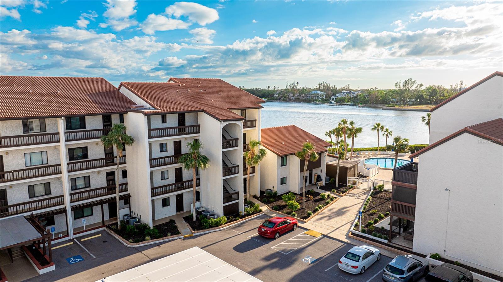 1608 STICKNEY POINT RD #1608-102, SARASOTA, FL, 34231