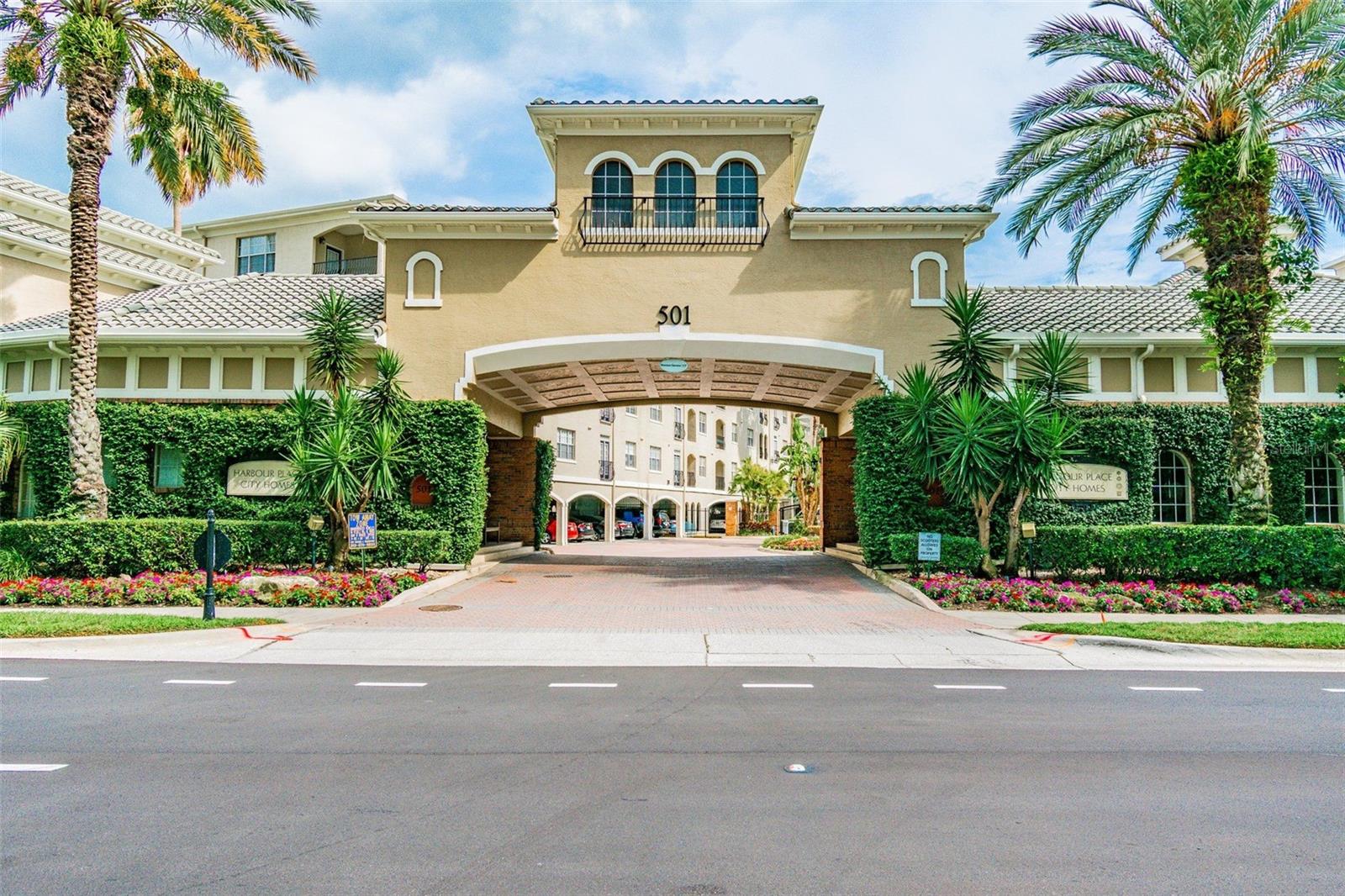 501 KNIGHTS RUN AVE #2214, TAMPA, FL, 33602