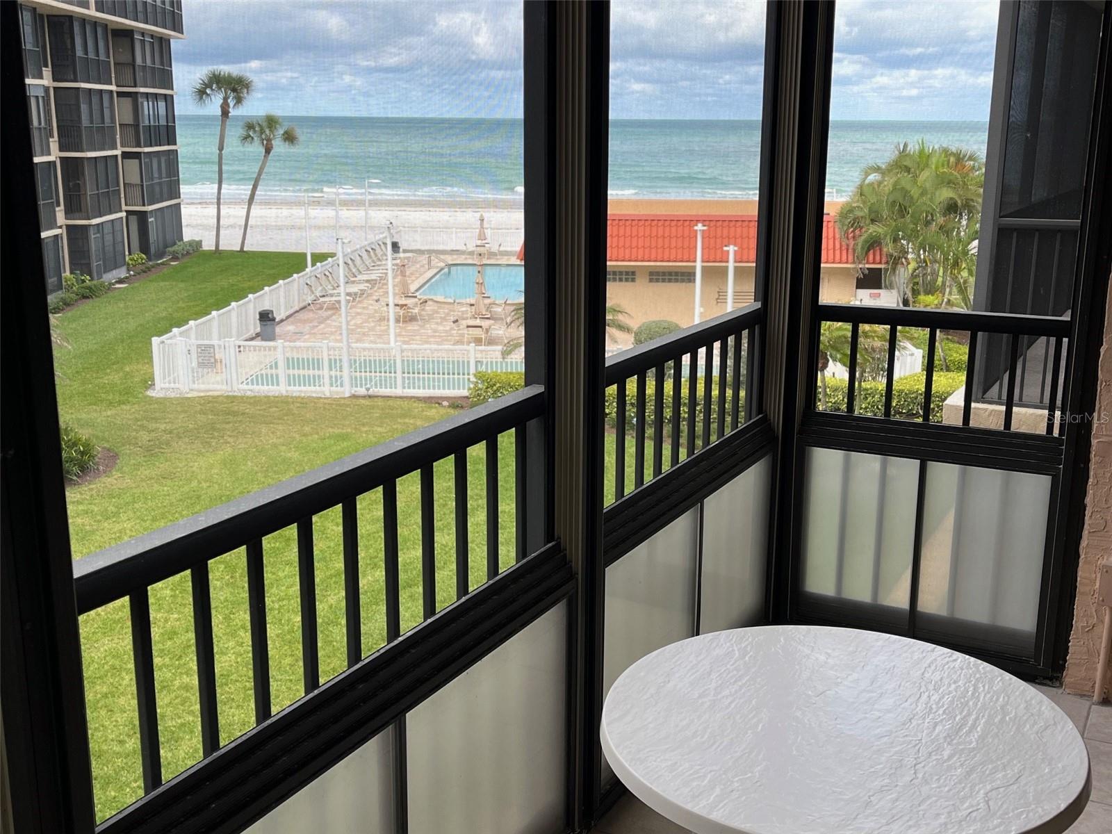 17580 GULF BLVD #320, REDINGTON SHORES, FL, 33708