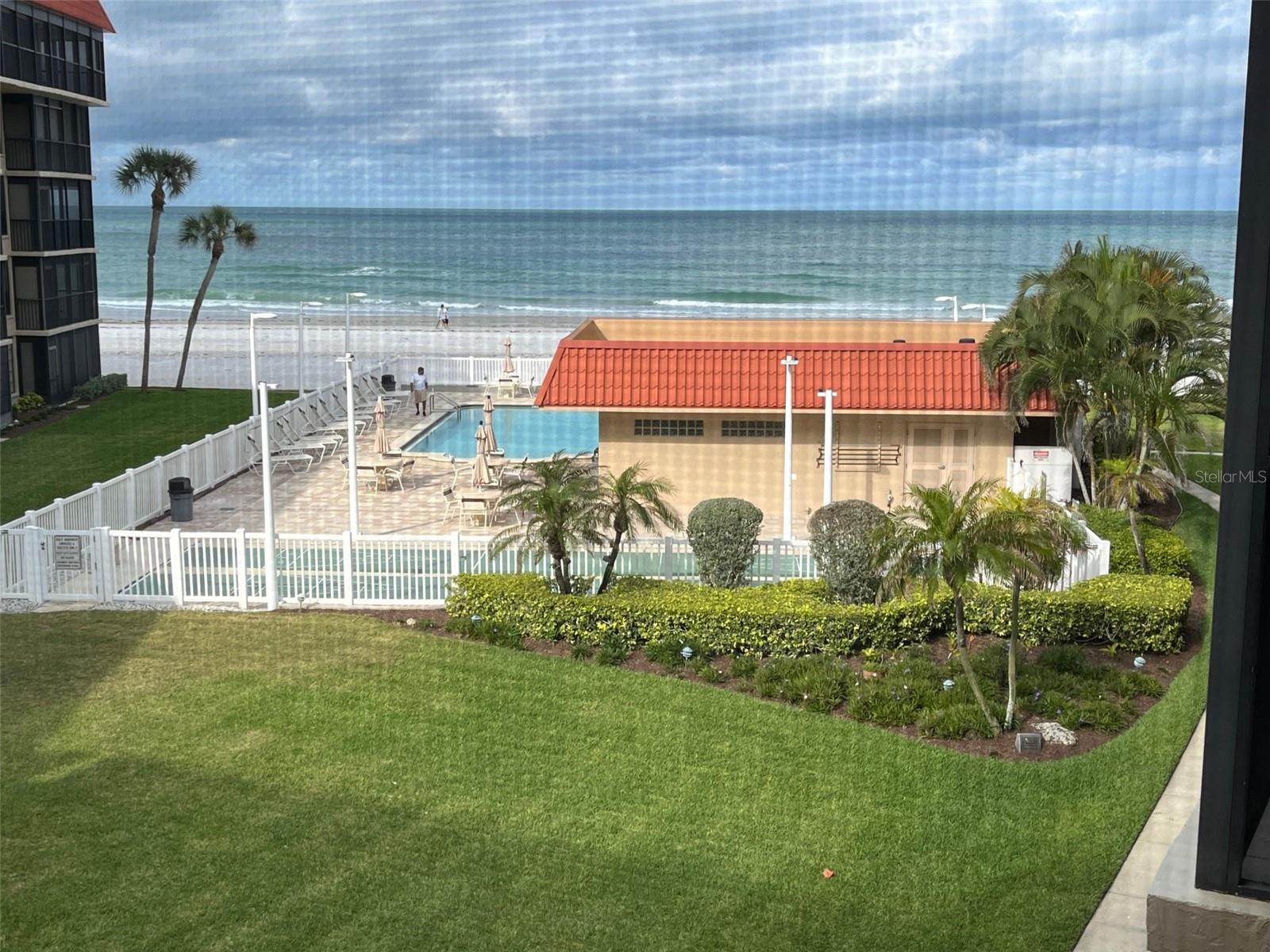 17580 GULF BLVD #320, REDINGTON SHORES, FL, 33708