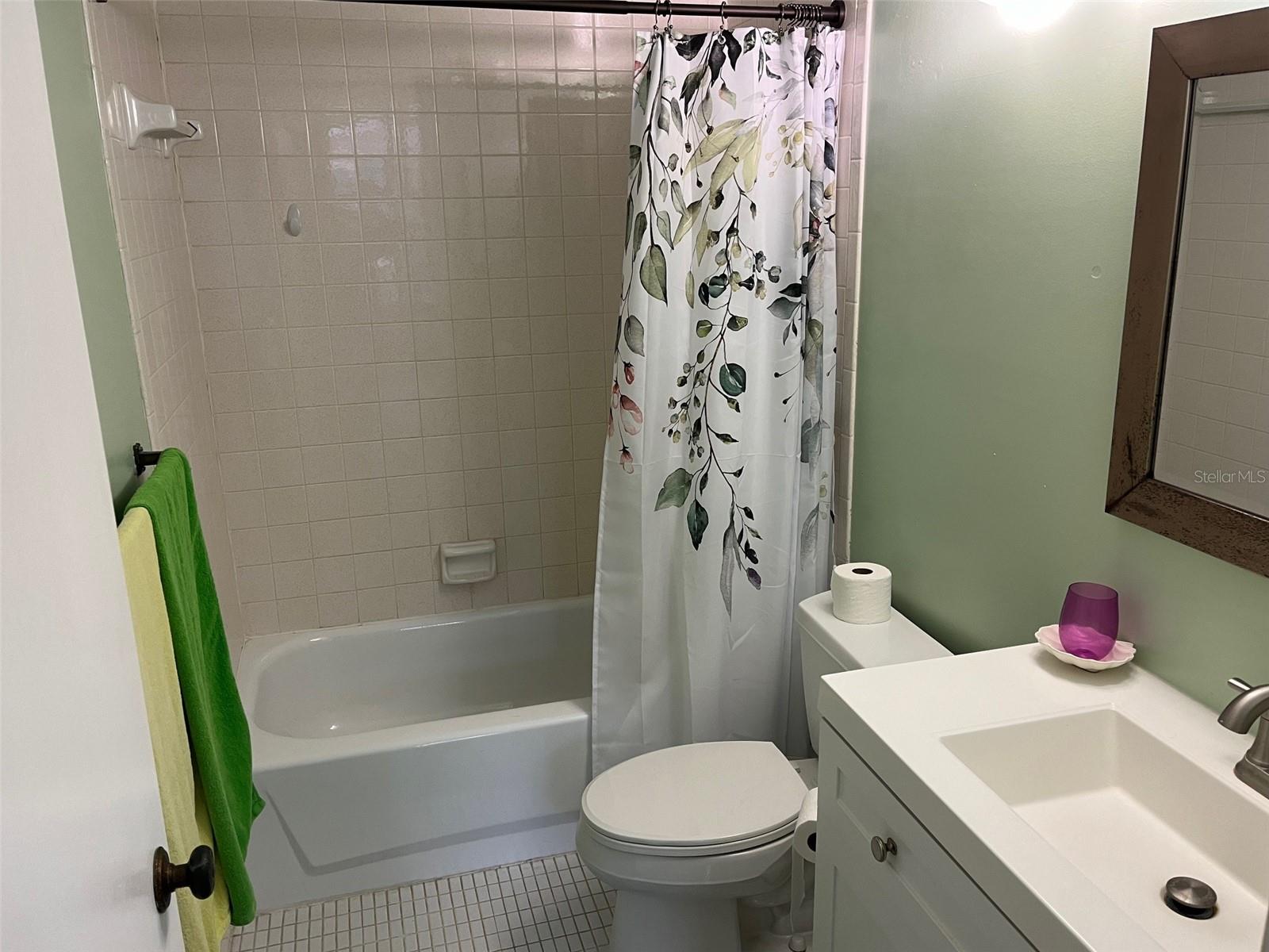 17580 GULF BLVD #320, REDINGTON SHORES, FL, 33708
