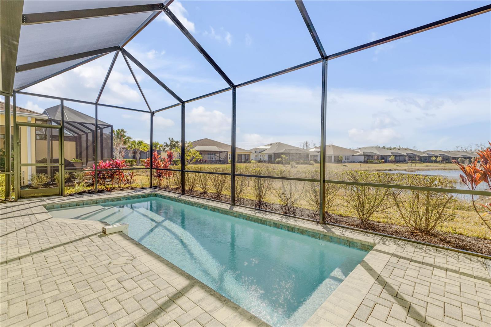 906 CORAL REEF WAY, DAYTONA BEACH, FL, 32124