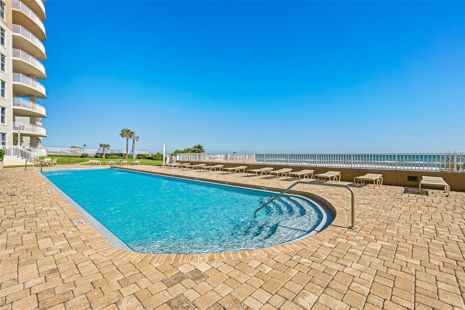 2403 S ATLANTIC AVE #404, DAYTONA BEACH SHORES, FL, 32118