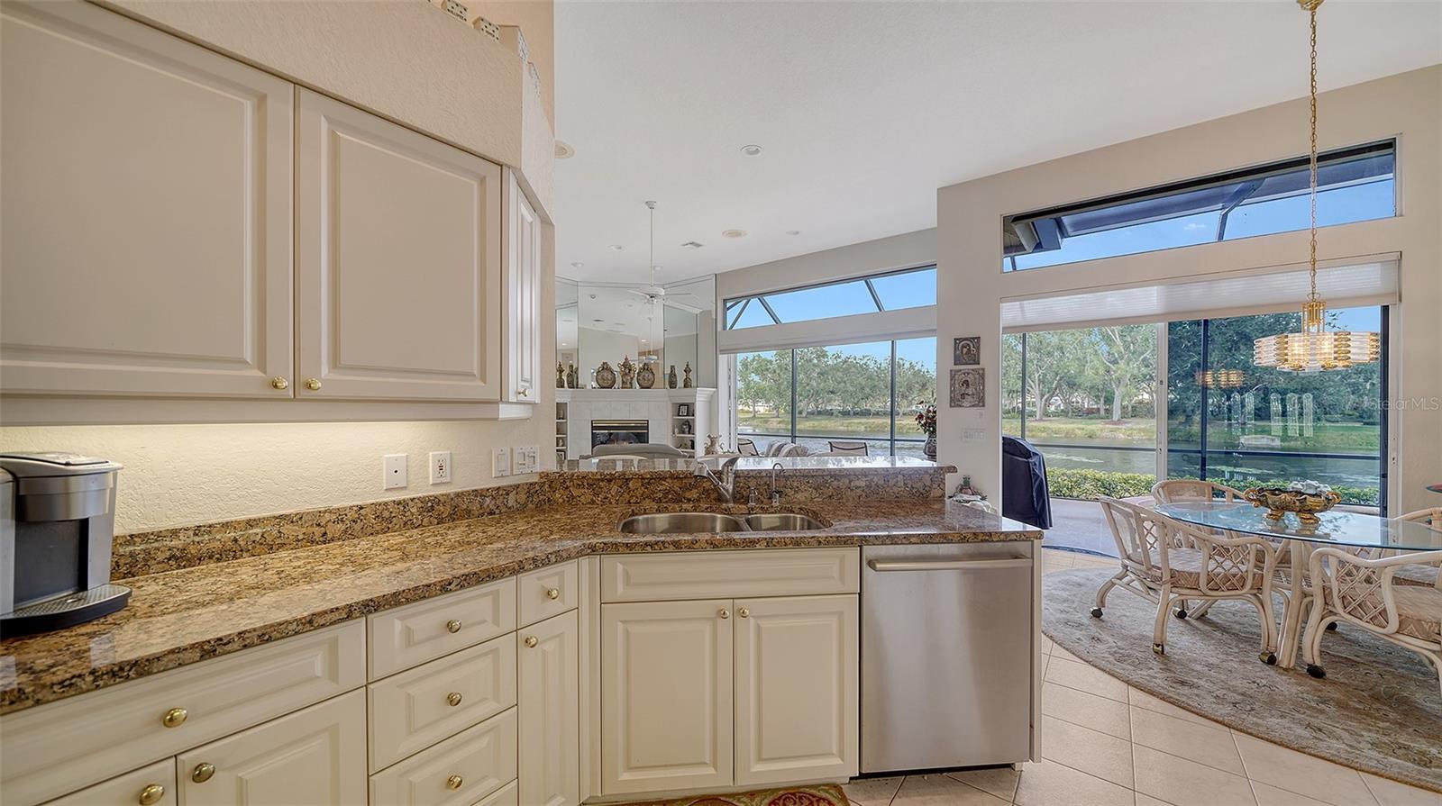 256 ROYAL OAK WAY, VENICE, FL, 34292