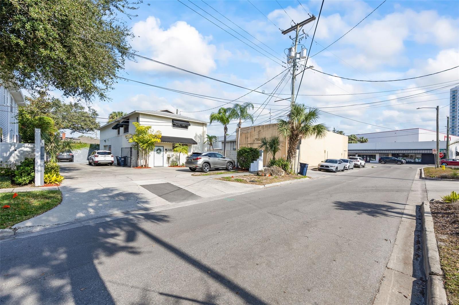 3105 W GRANADA ST, TAMPA, FL, 33629