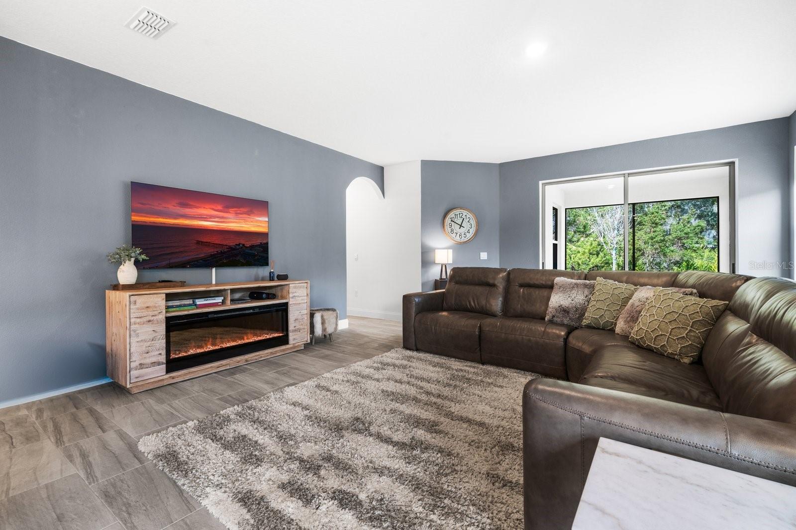 2861 MONAGHAN DR, ORMOND BEACH, FL, 32174