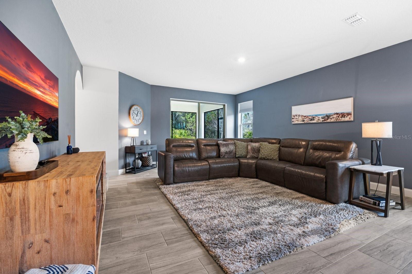 2861 MONAGHAN DR, ORMOND BEACH, FL, 32174