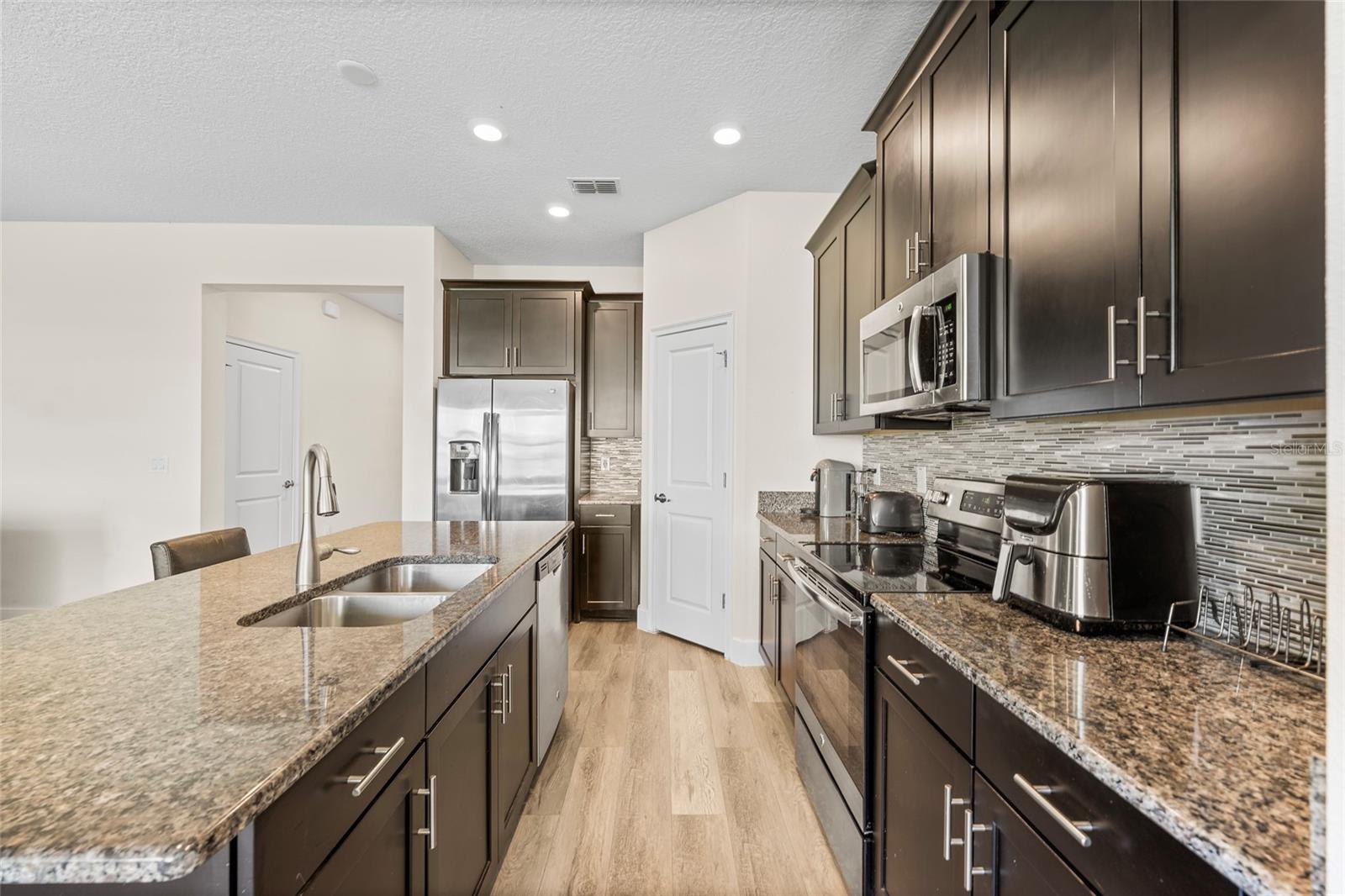10060 PECAN HICKORY WAY, ORLANDO, FL, 32832