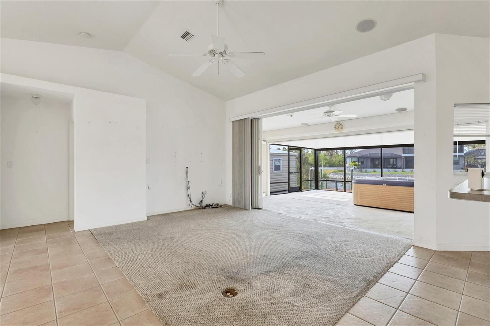 9214 SNAPPER CIR, PORT CHARLOTTE, FL, 33981