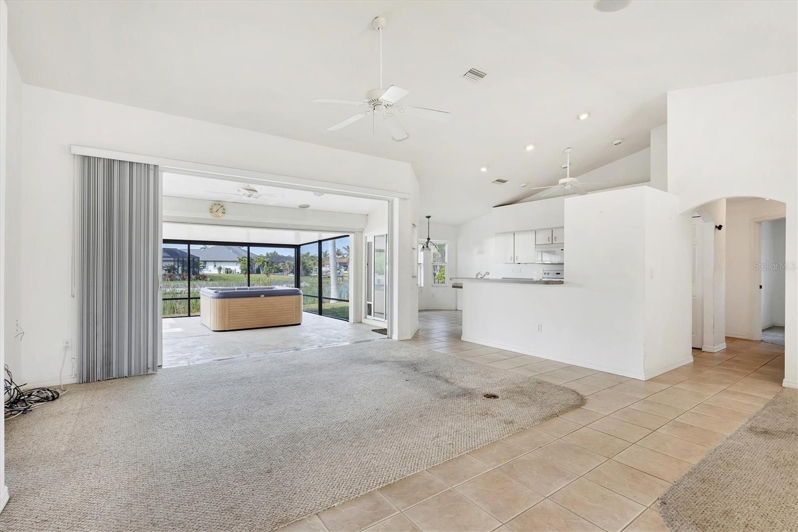 9214 SNAPPER CIR, PORT CHARLOTTE, FL, 33981
