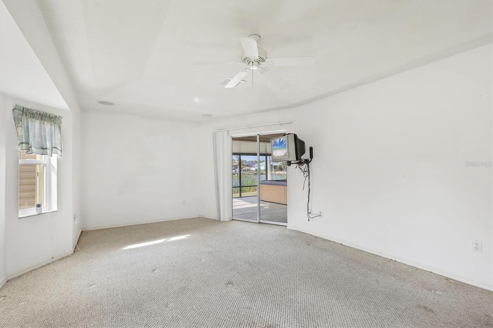 9214 SNAPPER CIR, PORT CHARLOTTE, FL, 33981