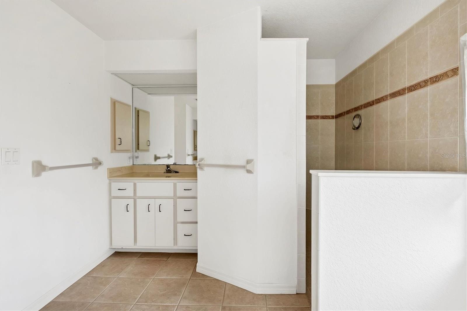 9214 SNAPPER CIR, PORT CHARLOTTE, FL, 33981
