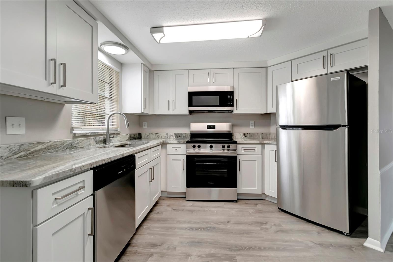 40242 SUNBURST DR, DADE CITY, FL, 33525