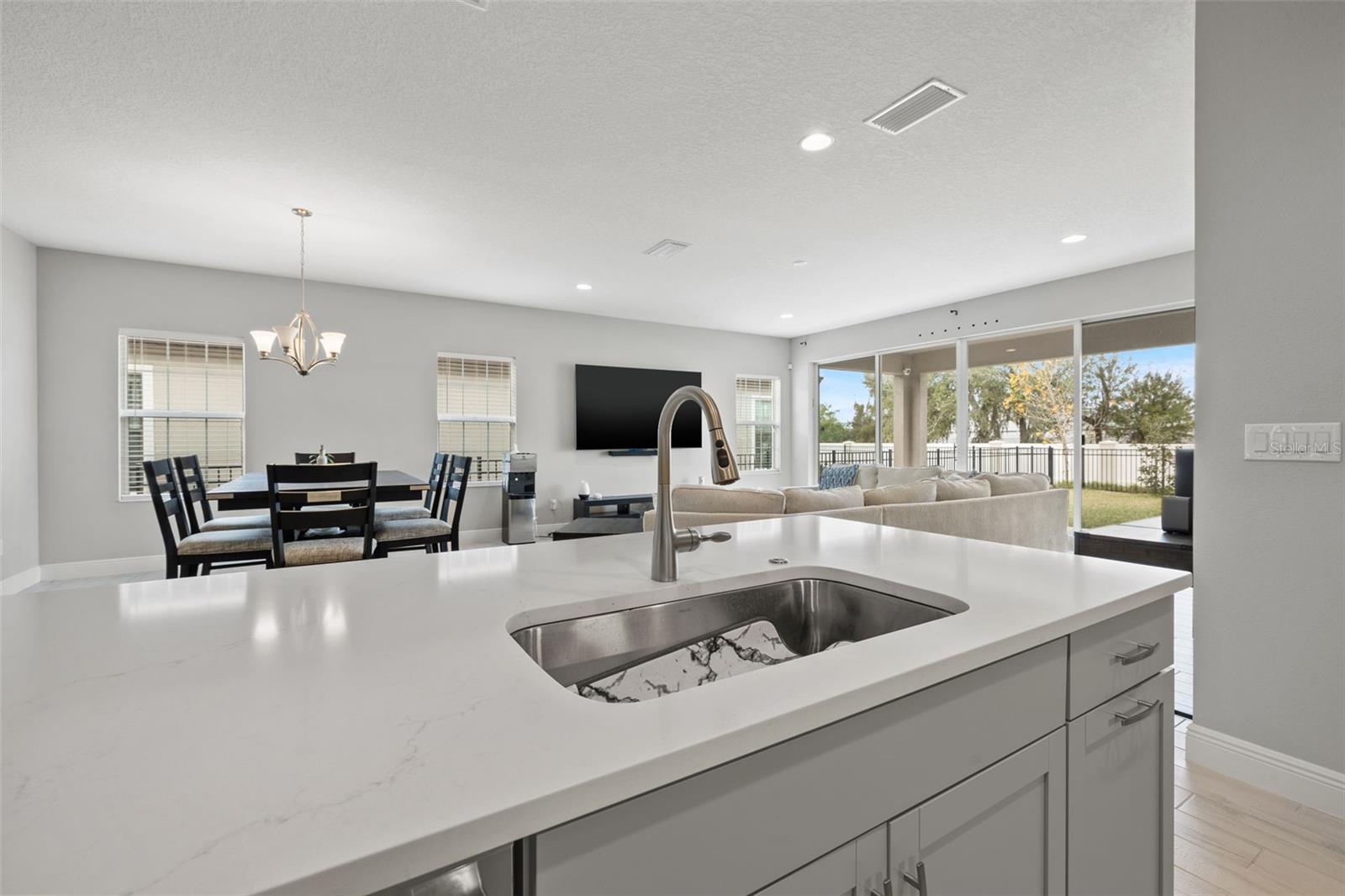 6314 ROADSTEAD CT, APOLLO BEACH, FL, 33572