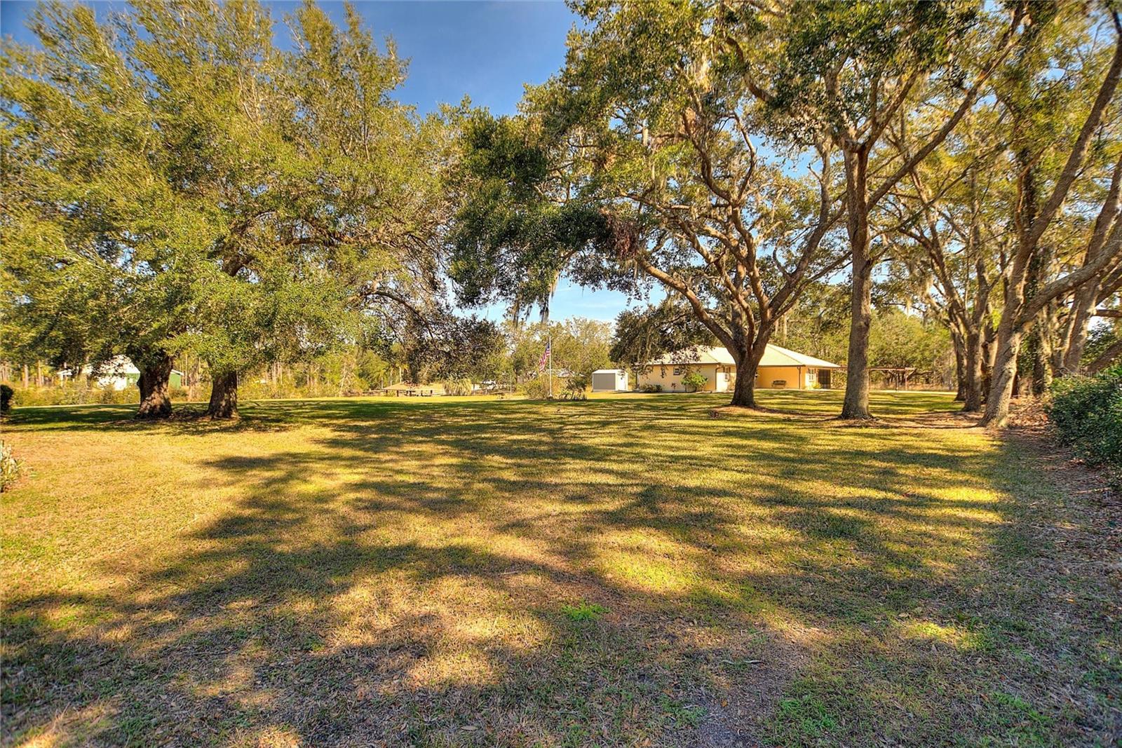 4680 POINCIANA DR, INDIAN LAKE ESTATES, FL, 33855