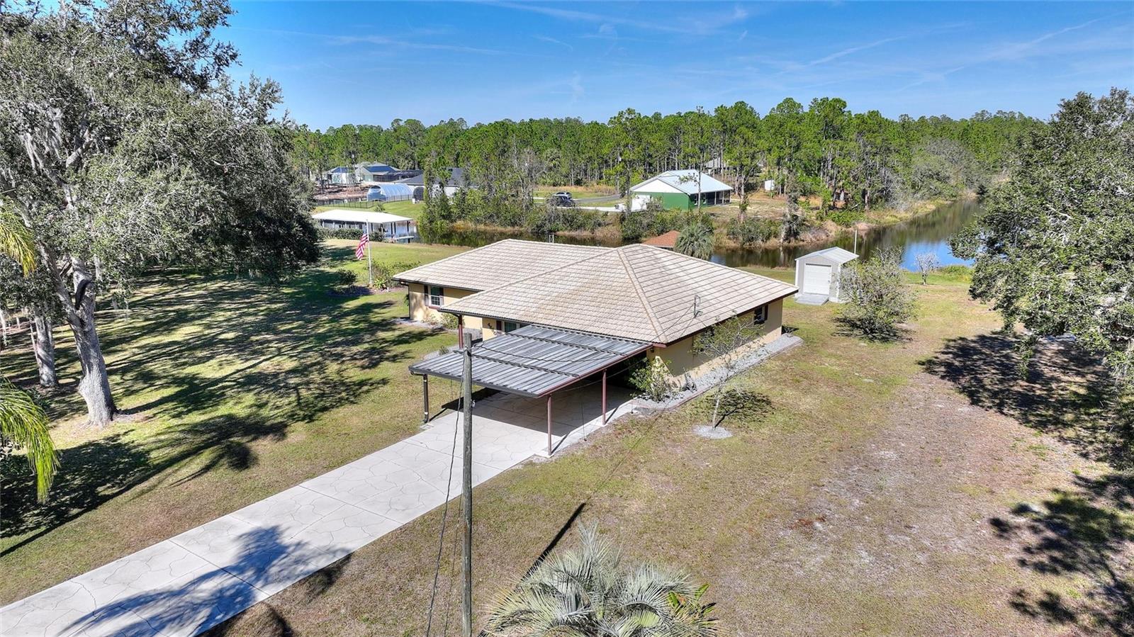 4680 POINCIANA DR, INDIAN LAKE ESTATES, FL, 33855