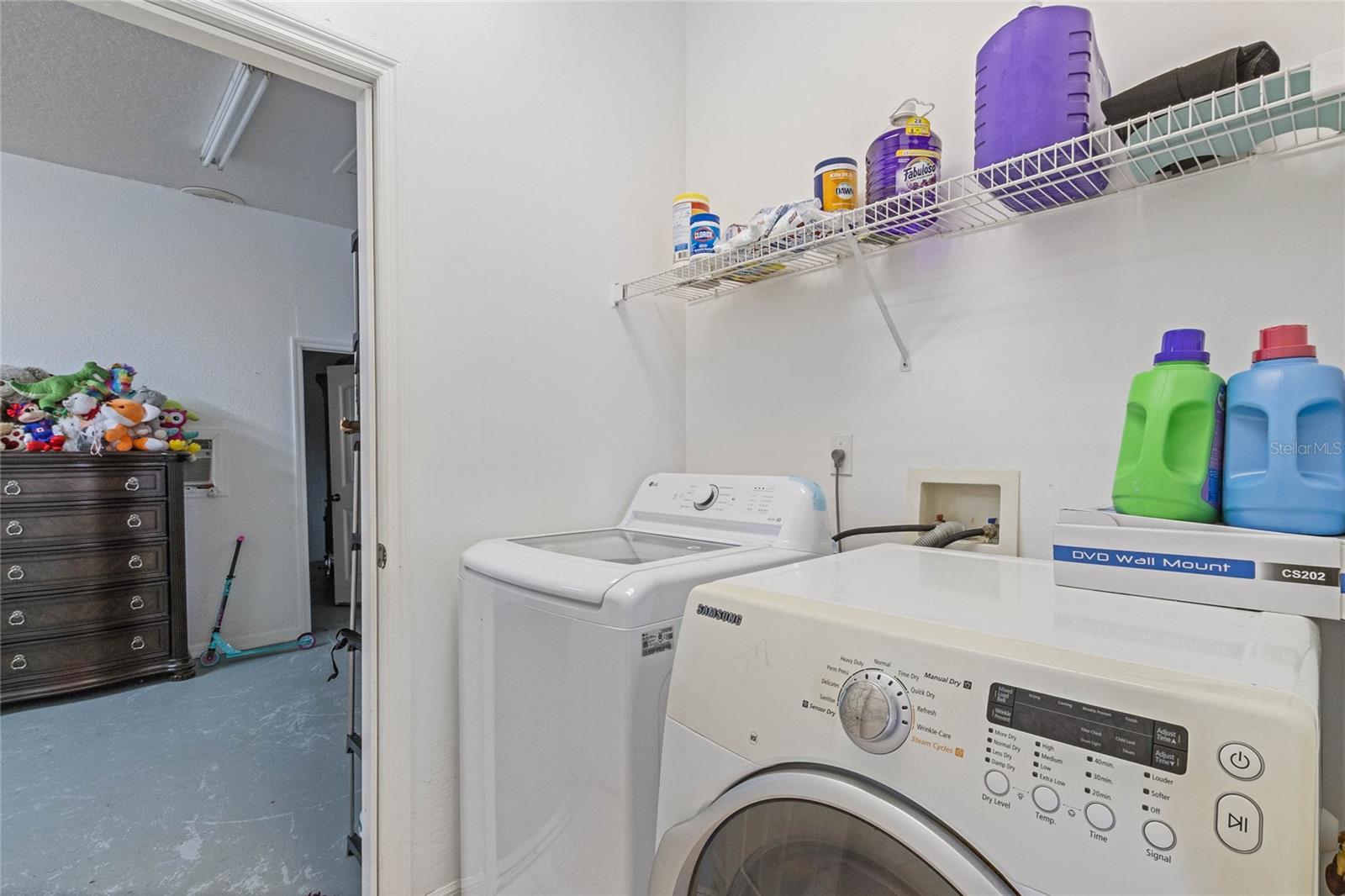 63 YORK CT, KISSIMMEE, FL, 34758