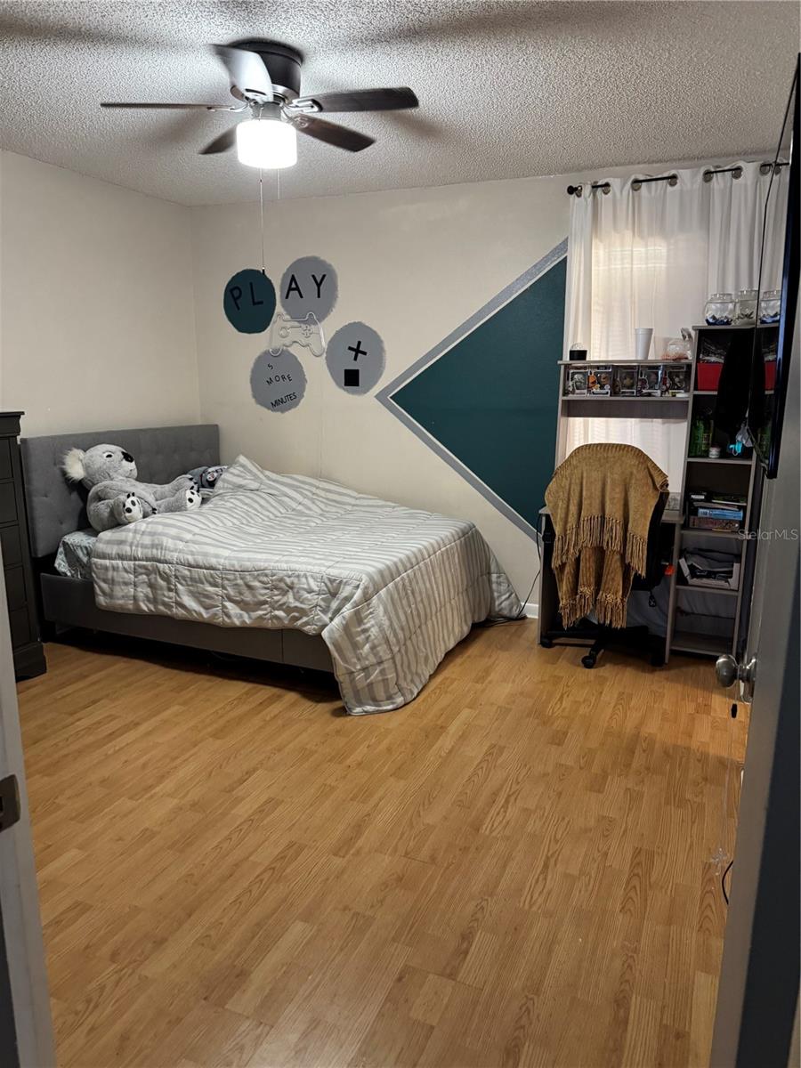 15906 COUNTRY FARM PL, TAMPA, FL, 33624