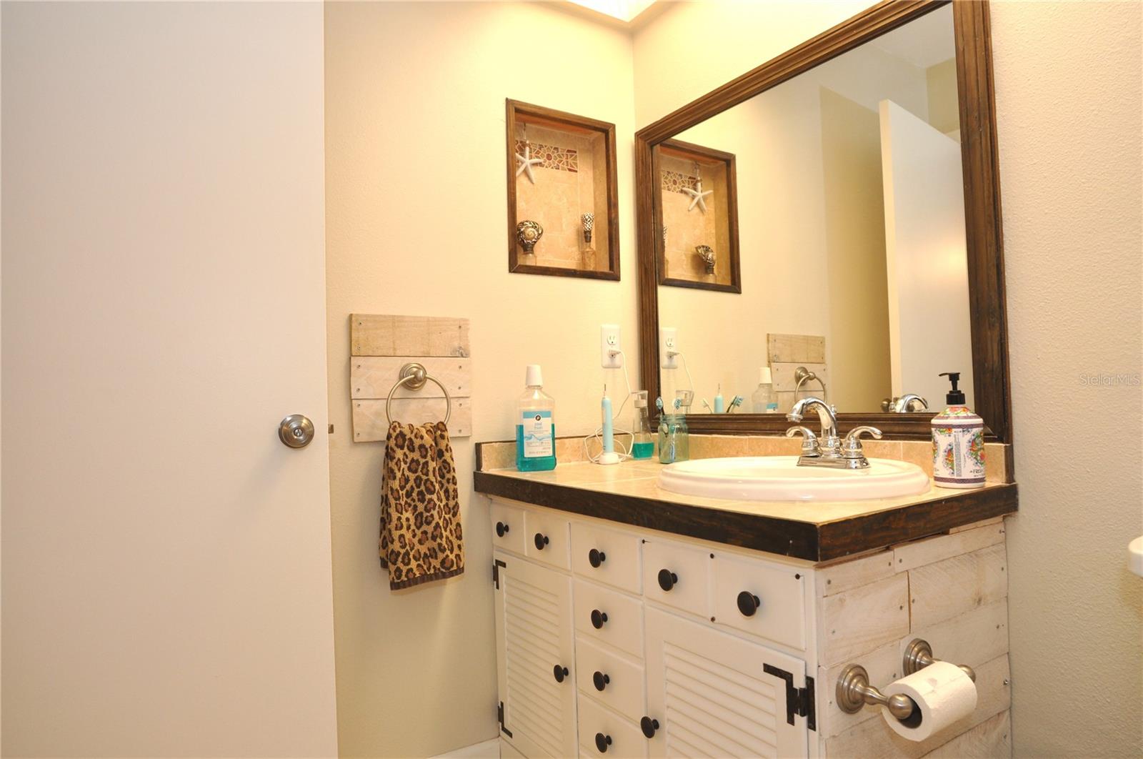 3430 TARPON WOODS BLVD, PALM HARBOR, FL, 34685