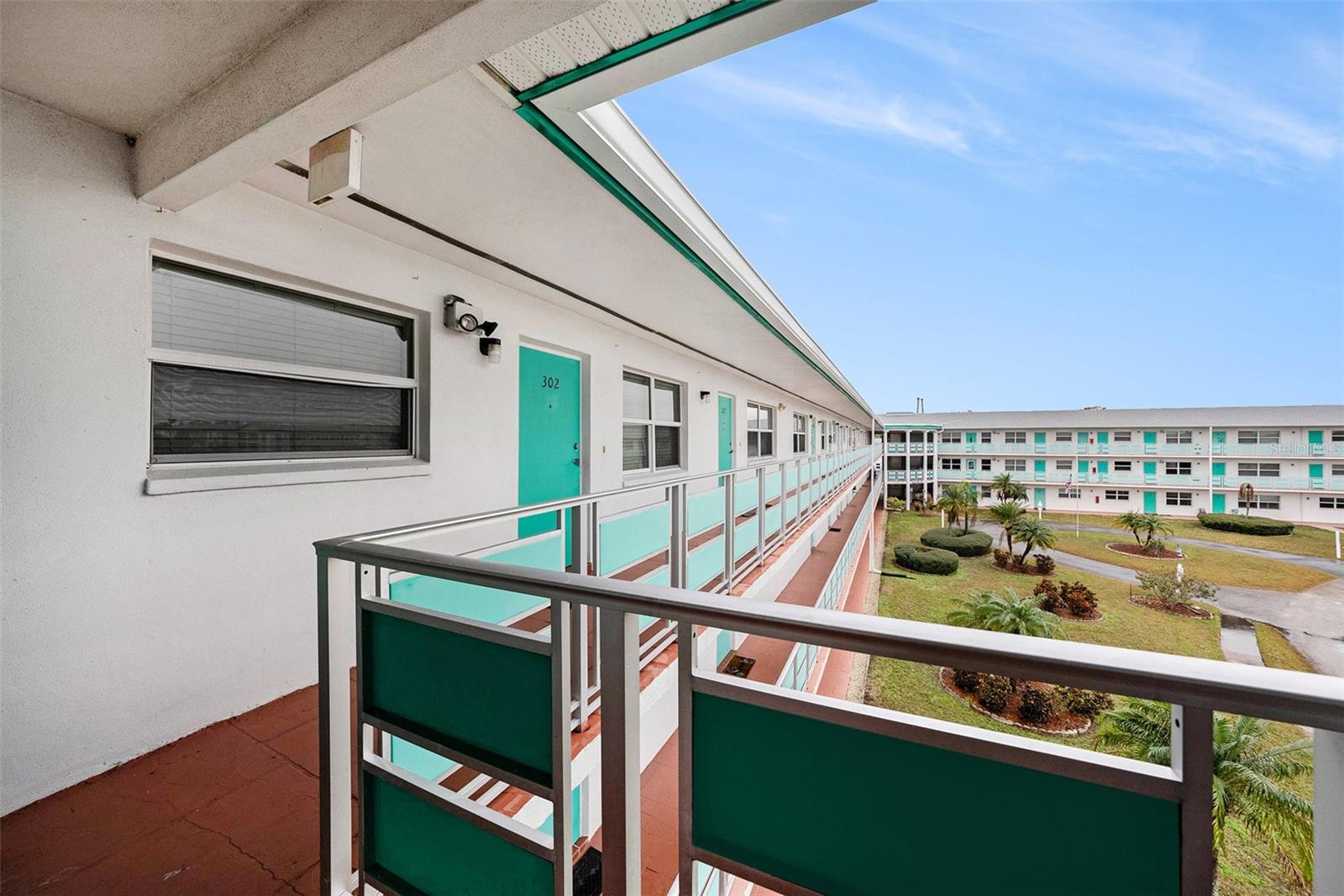 1950 59TH AVE N #302, ST PETERSBURG, FL, 33714