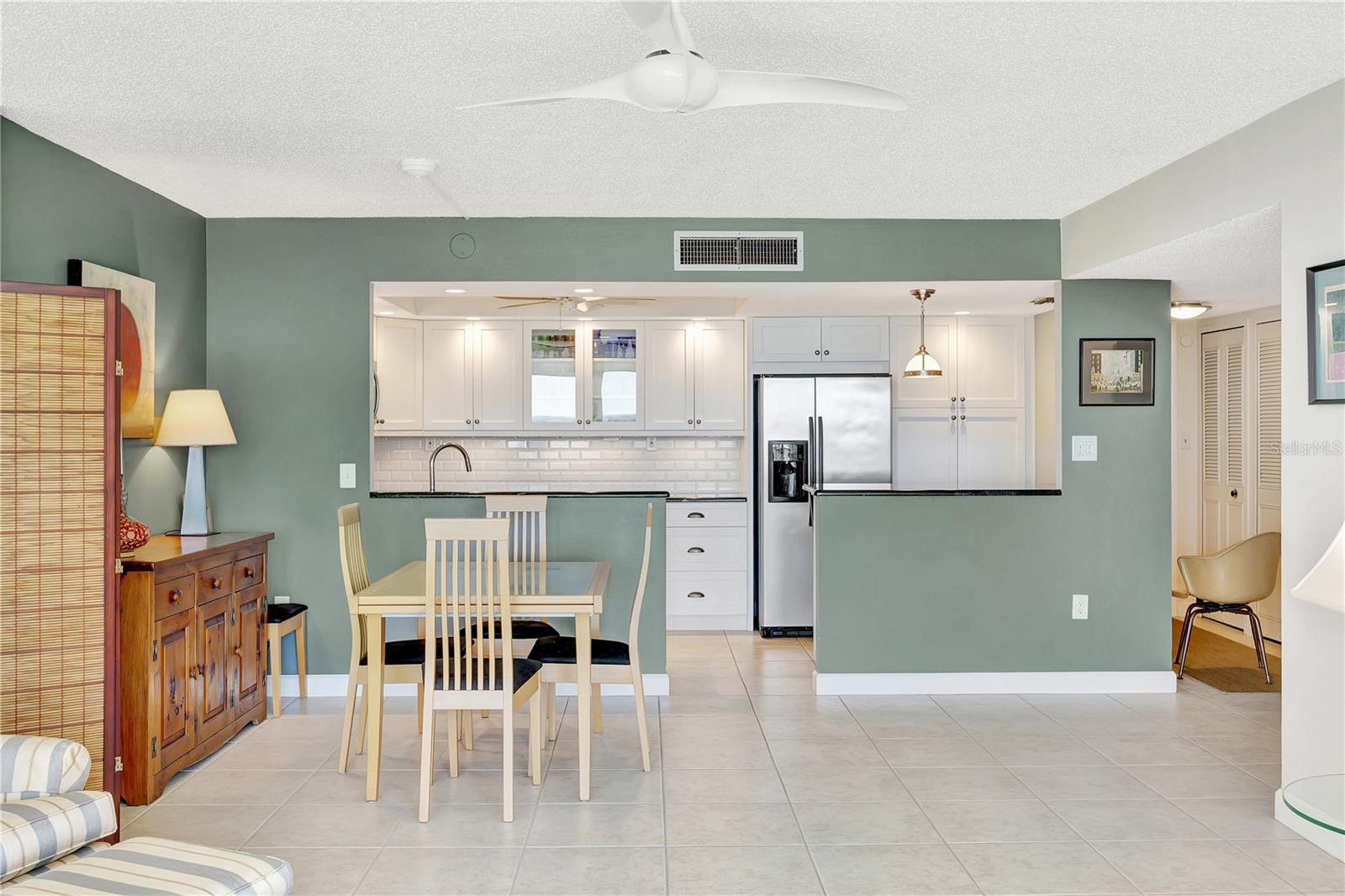 400 ISLAND WAY #1404, CLEARWATER BEACH, FL, 33767