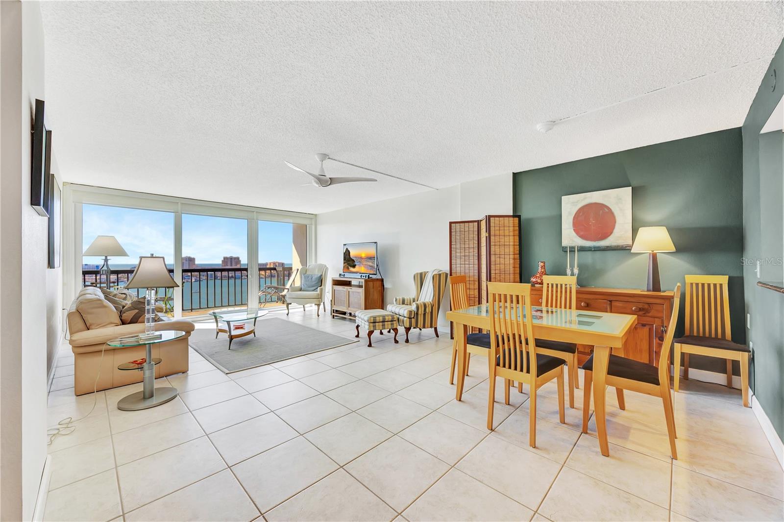 400 ISLAND WAY #1404, CLEARWATER BEACH, FL, 33767