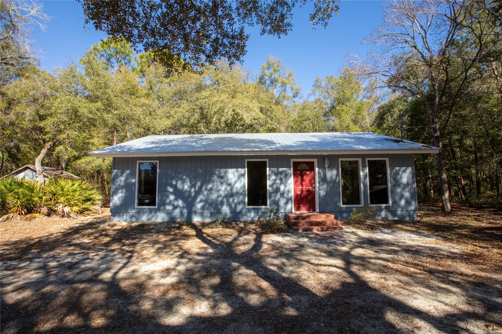 8250 SWAN LAKE RD, MELROSE, FL, 32666