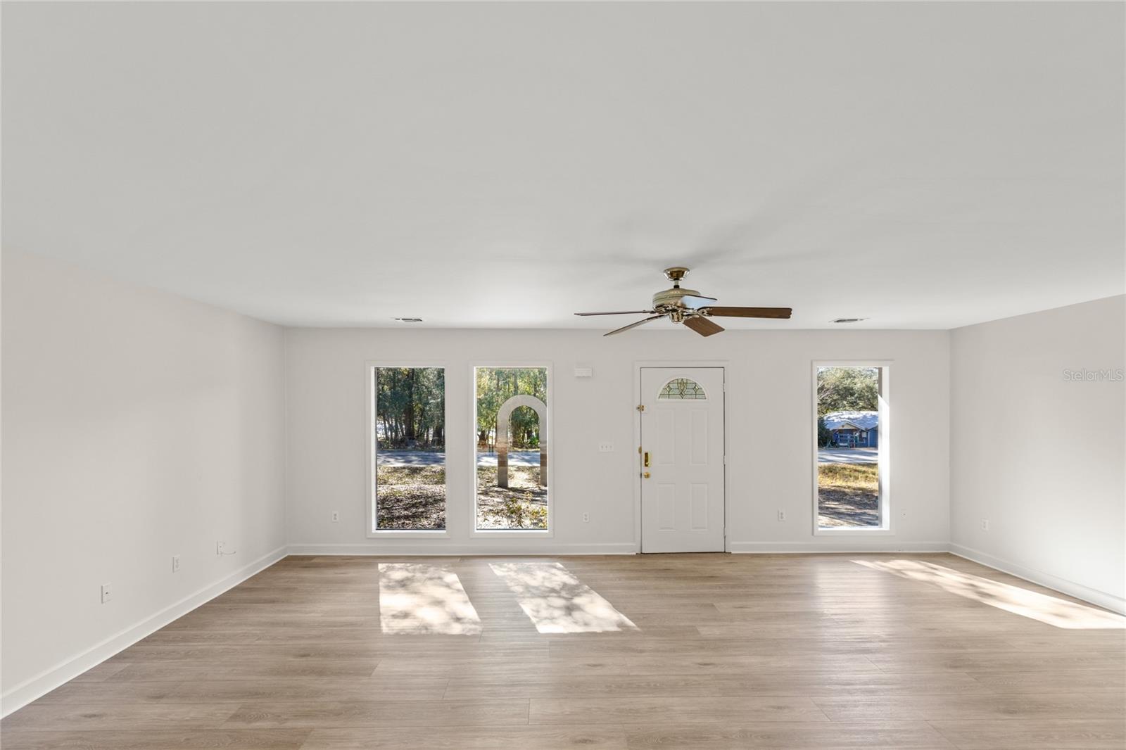 8250 SWAN LAKE RD, MELROSE, FL, 32666