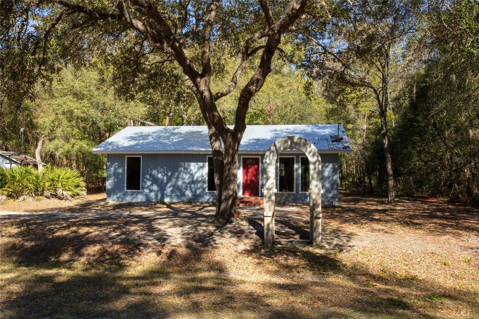 8250 SWAN LAKE RD, MELROSE, FL, 32666