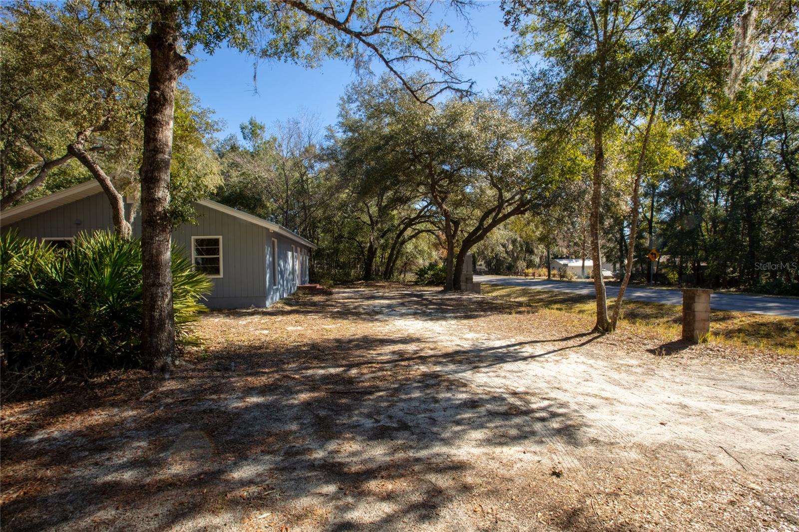 8250 SWAN LAKE RD, MELROSE, FL, 32666