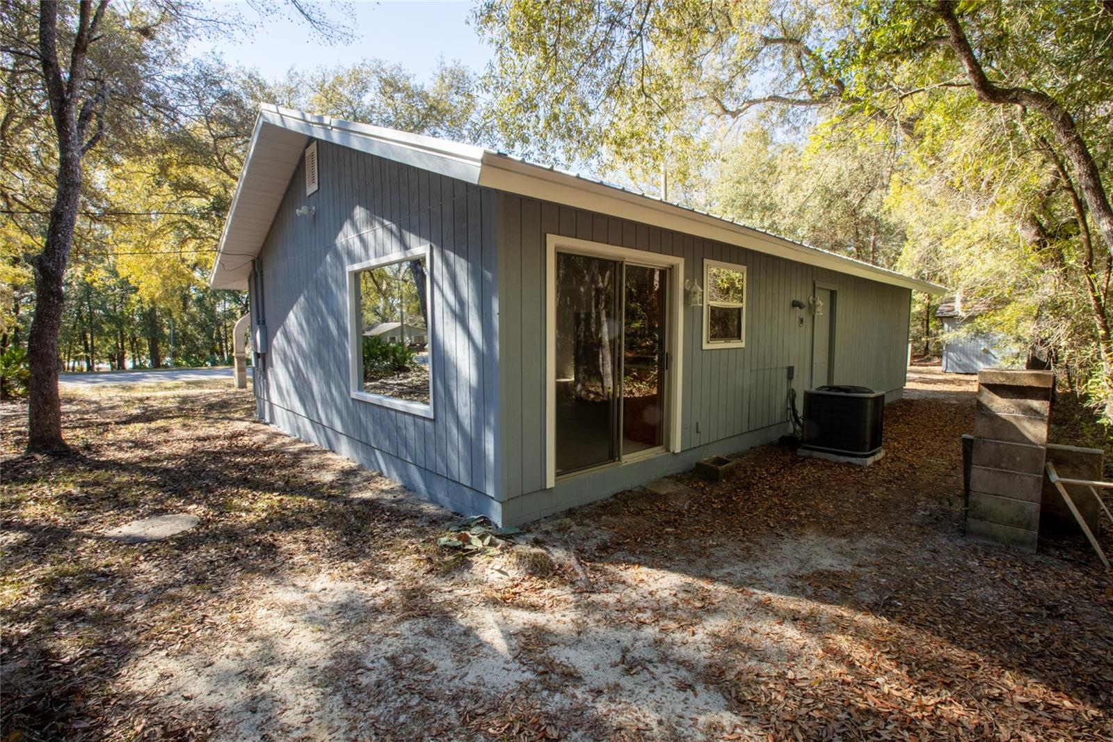 8250 SWAN LAKE RD, MELROSE, FL, 32666