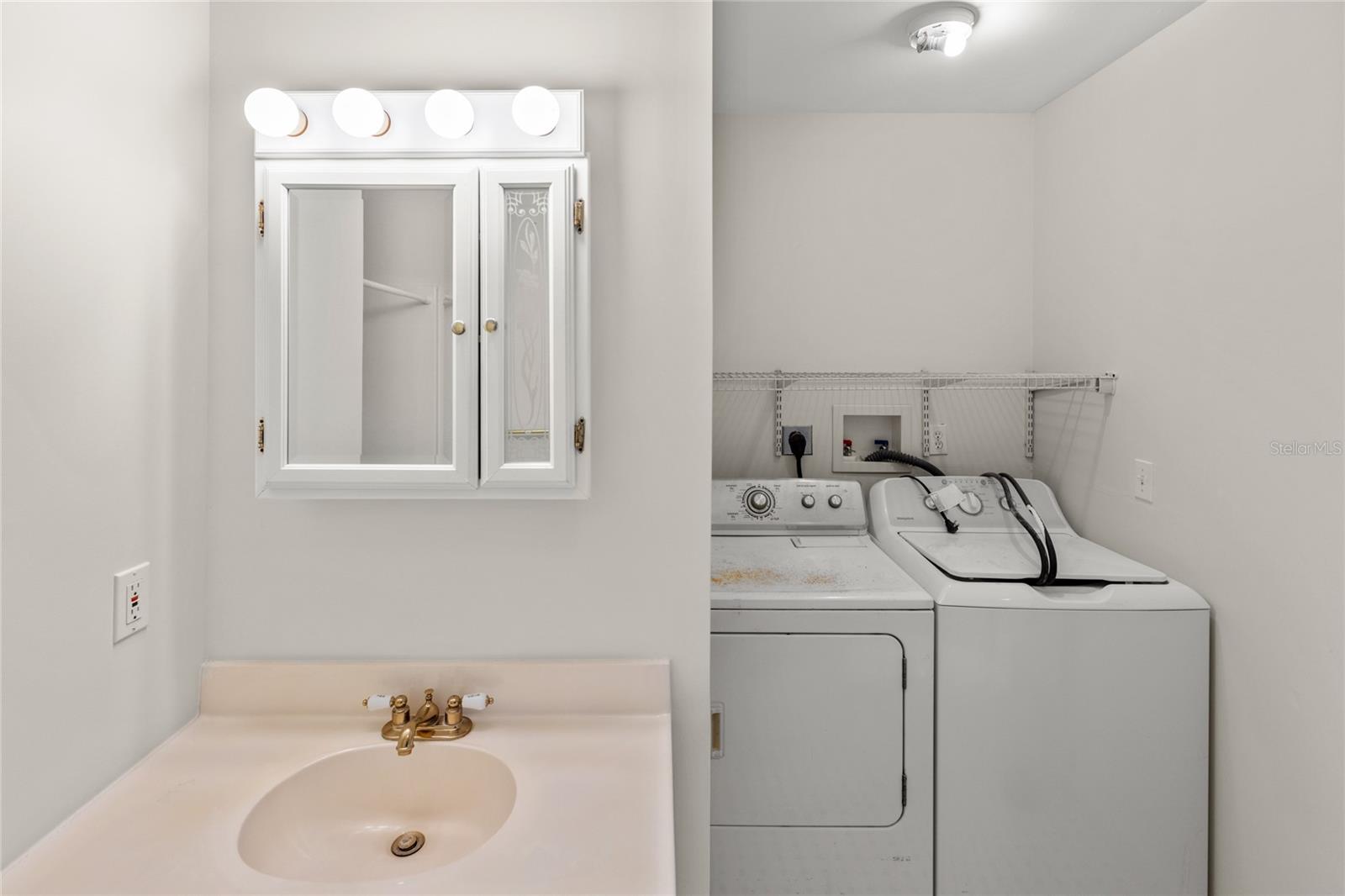 8250 SWAN LAKE RD, MELROSE, FL, 32666