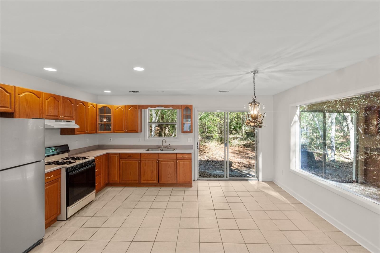 8250 SWAN LAKE RD, MELROSE, FL, 32666