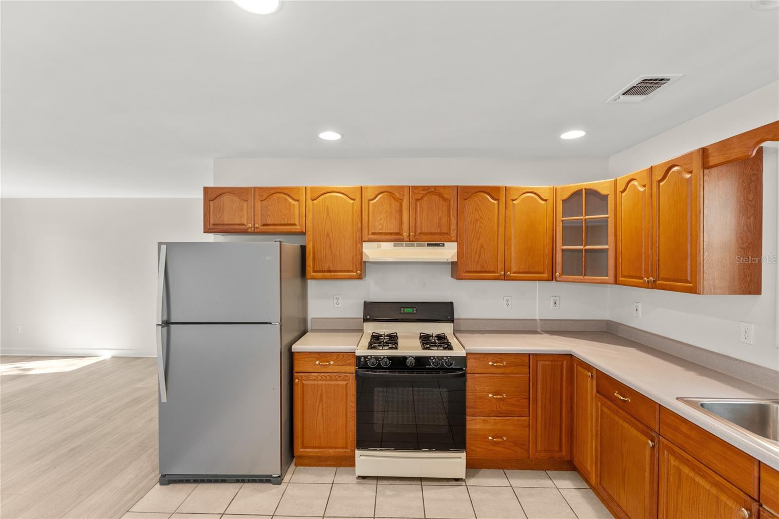 8250 SWAN LAKE RD, MELROSE, FL, 32666