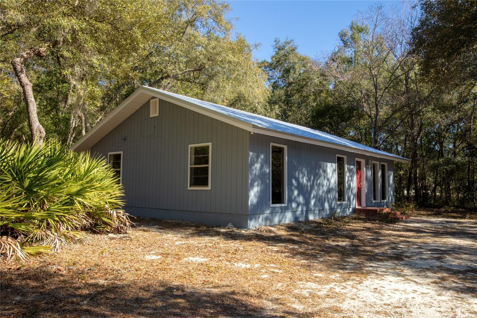 8250 SWAN LAKE RD, MELROSE, FL, 32666