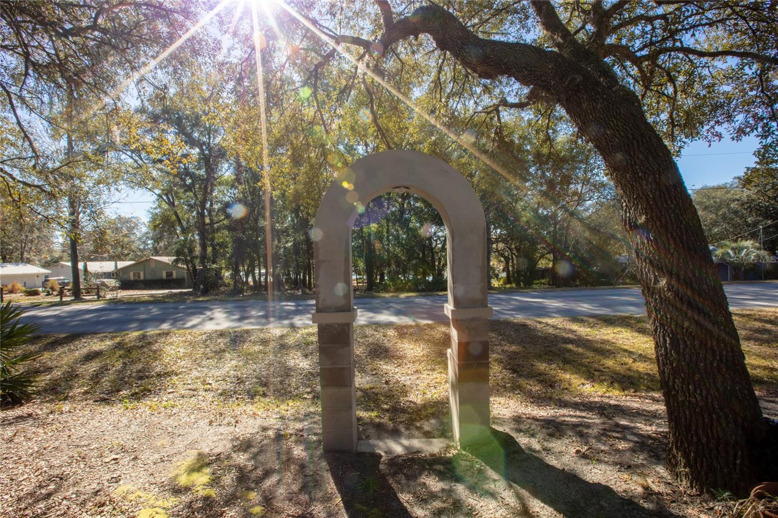 8250 SWAN LAKE RD, MELROSE, FL, 32666