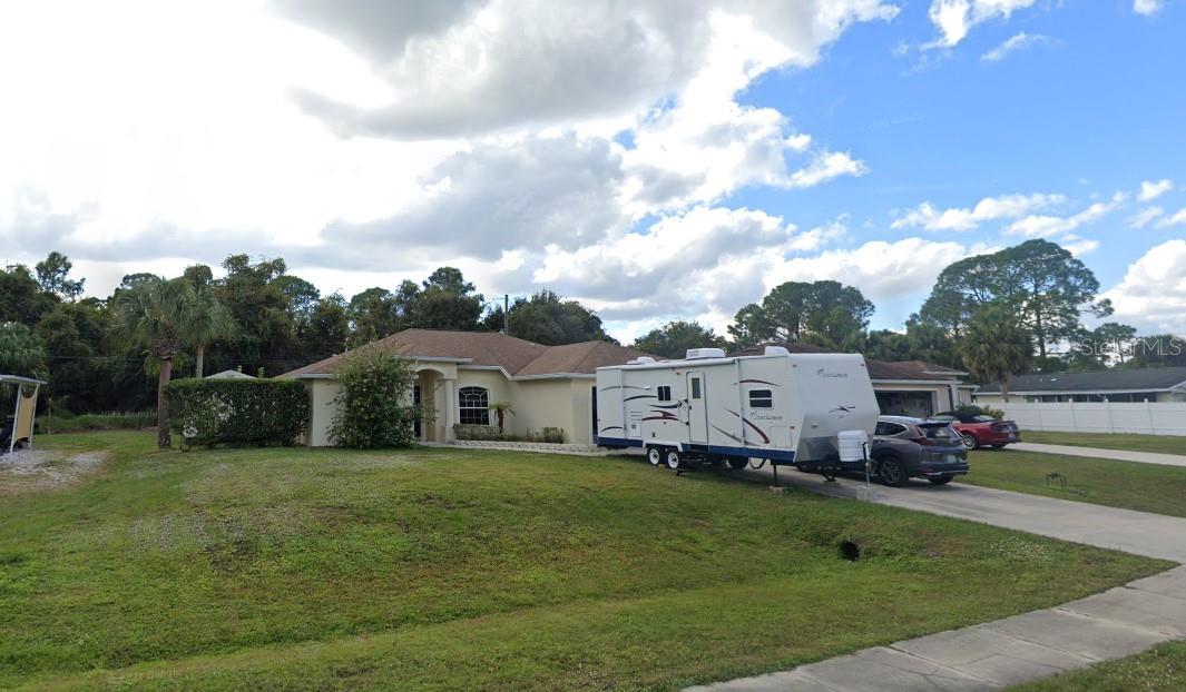1649 N CHAMBERLAIN BLVD, NORTH PORT, FL, 34286