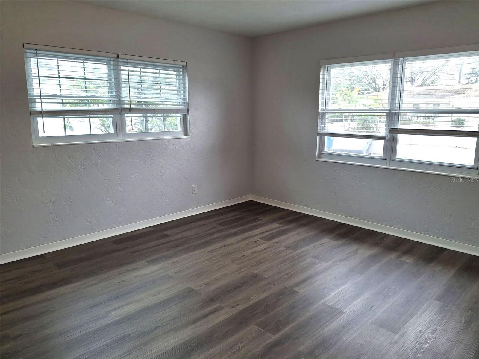 3843 19TH AVE N, ST PETERSBURG, FL, 33713