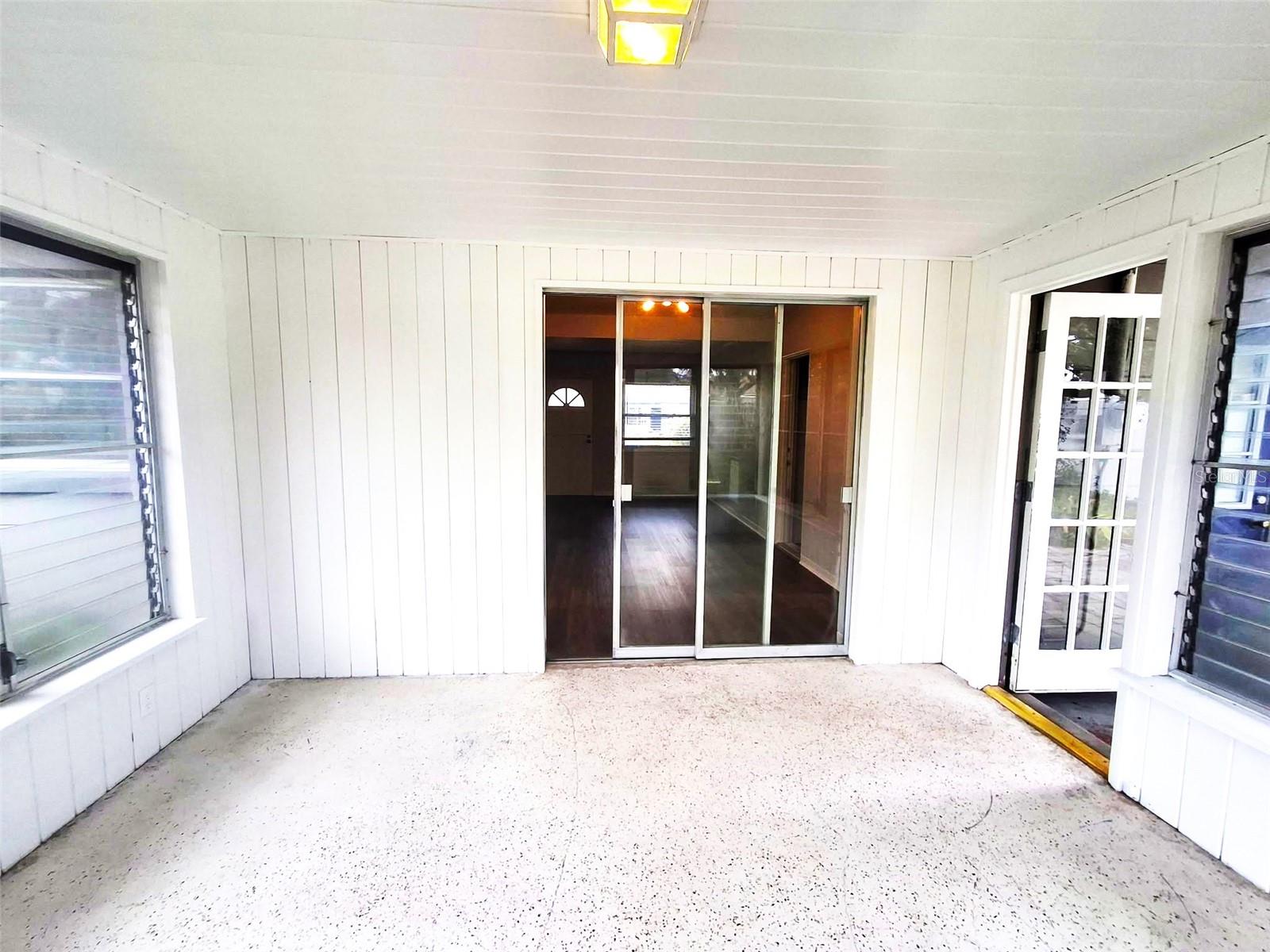 3843 19TH AVE N, ST PETERSBURG, FL, 33713