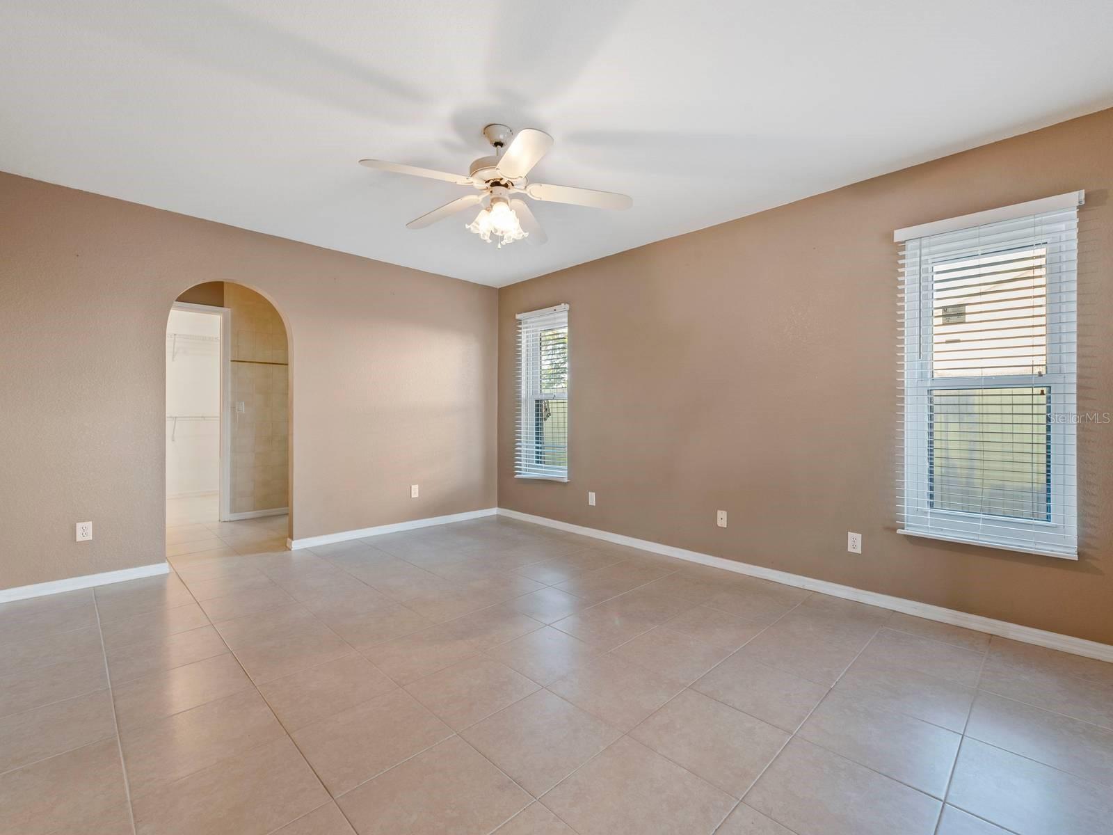 1305 SE 30TH ST, CAPE CORAL, FL, 33904