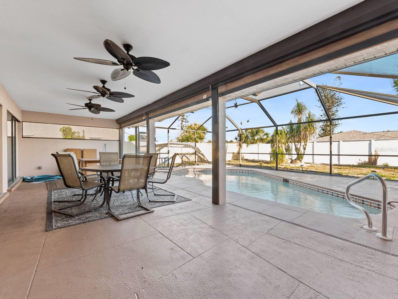 1305 SE 30TH ST, CAPE CORAL, FL, 33904