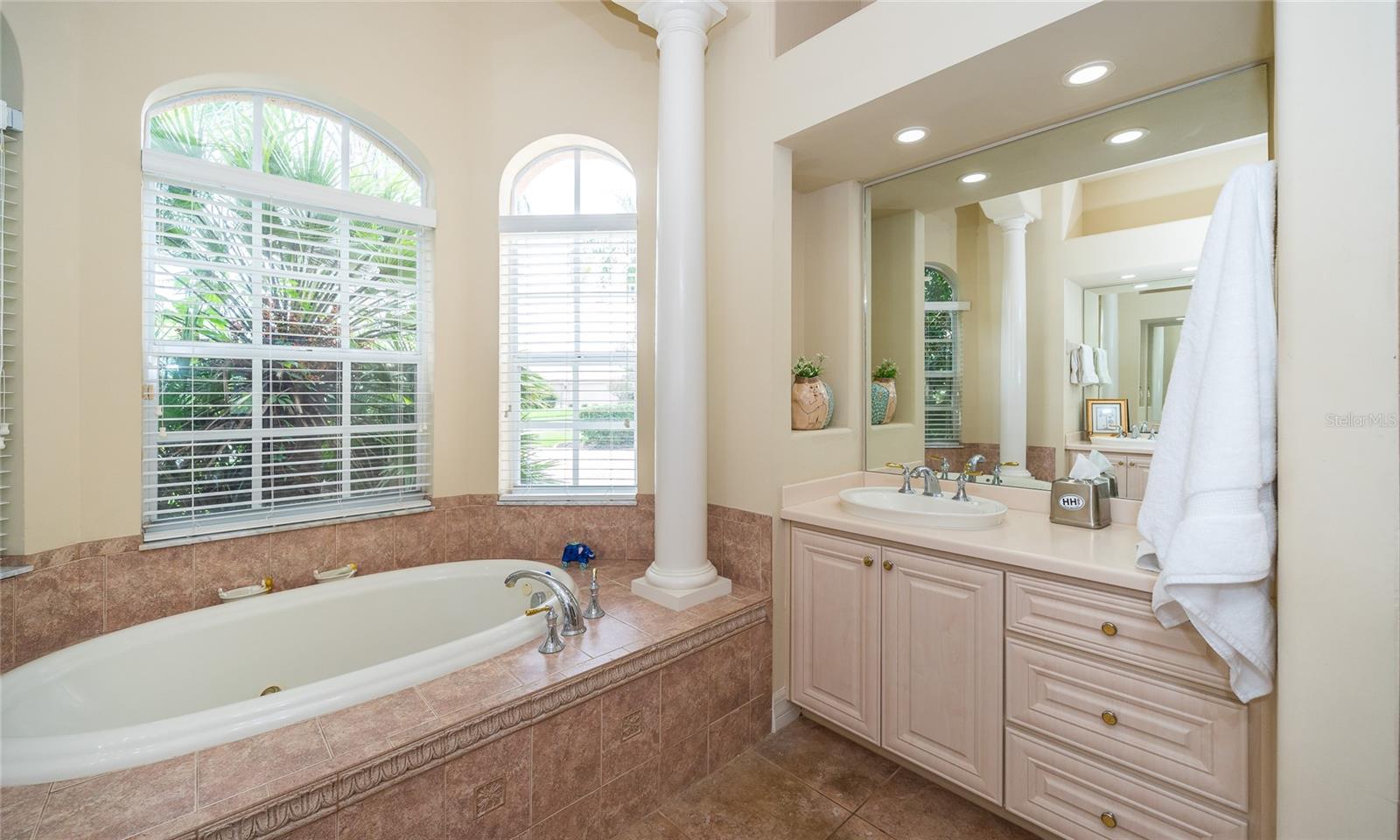34303 SAHALEE LOOP, DADE CITY, FL, 33525