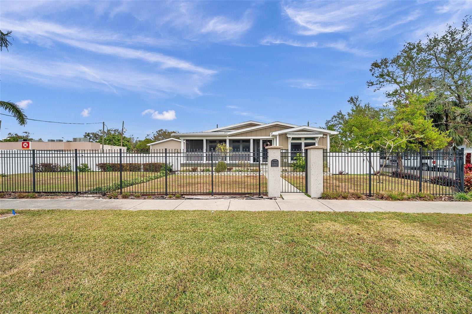 2715 9TH AVE N, ST PETERSBURG, FL, 33713