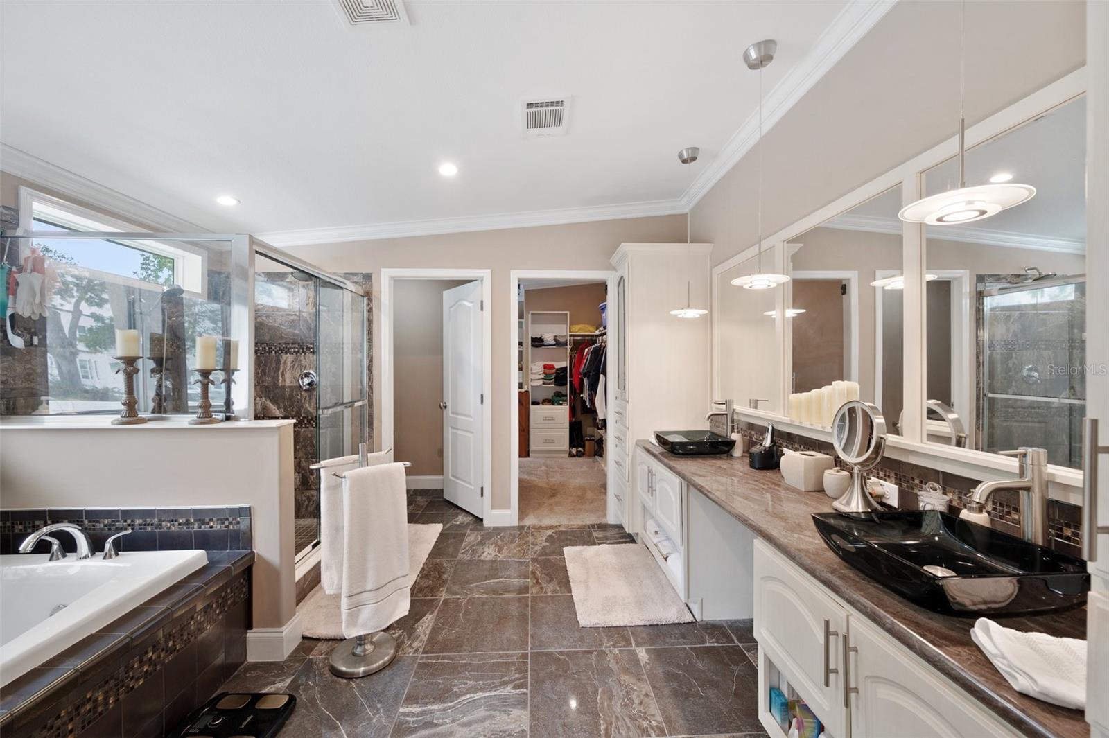 2715 9TH AVE N, ST PETERSBURG, FL, 33713